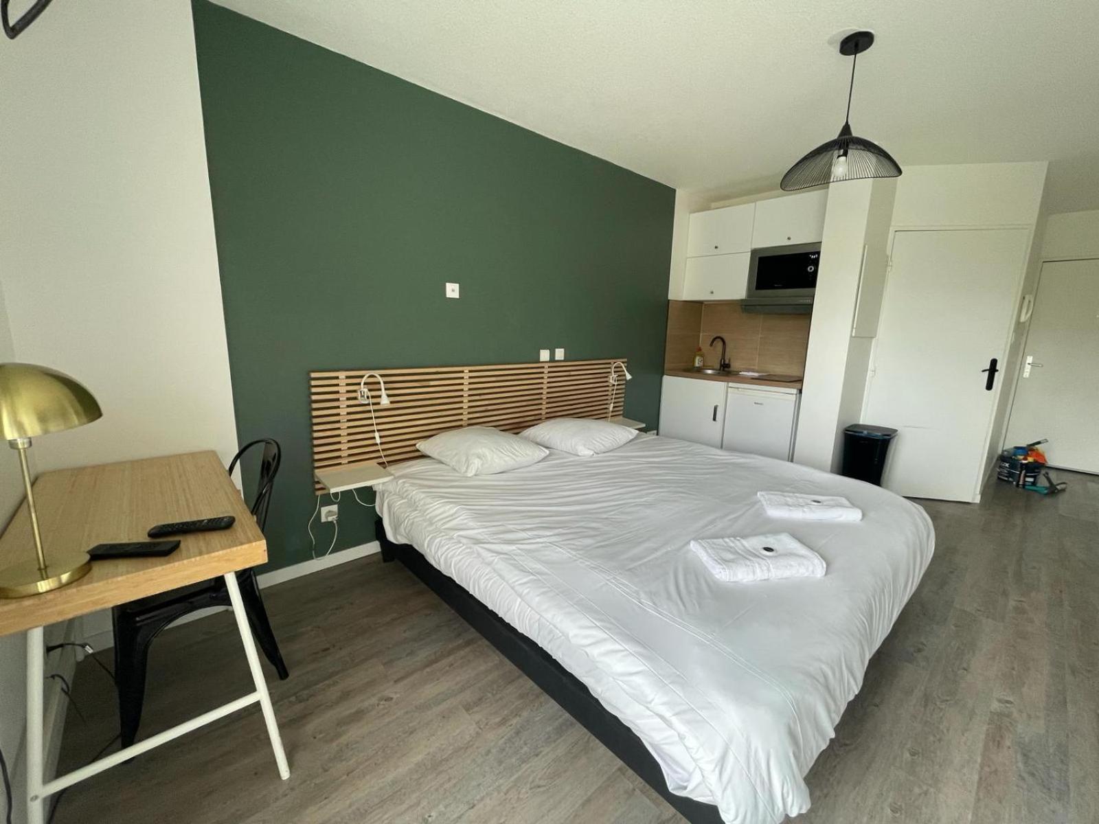 Bel Appartement Design Tout Confort Сенон Экстерьер фото