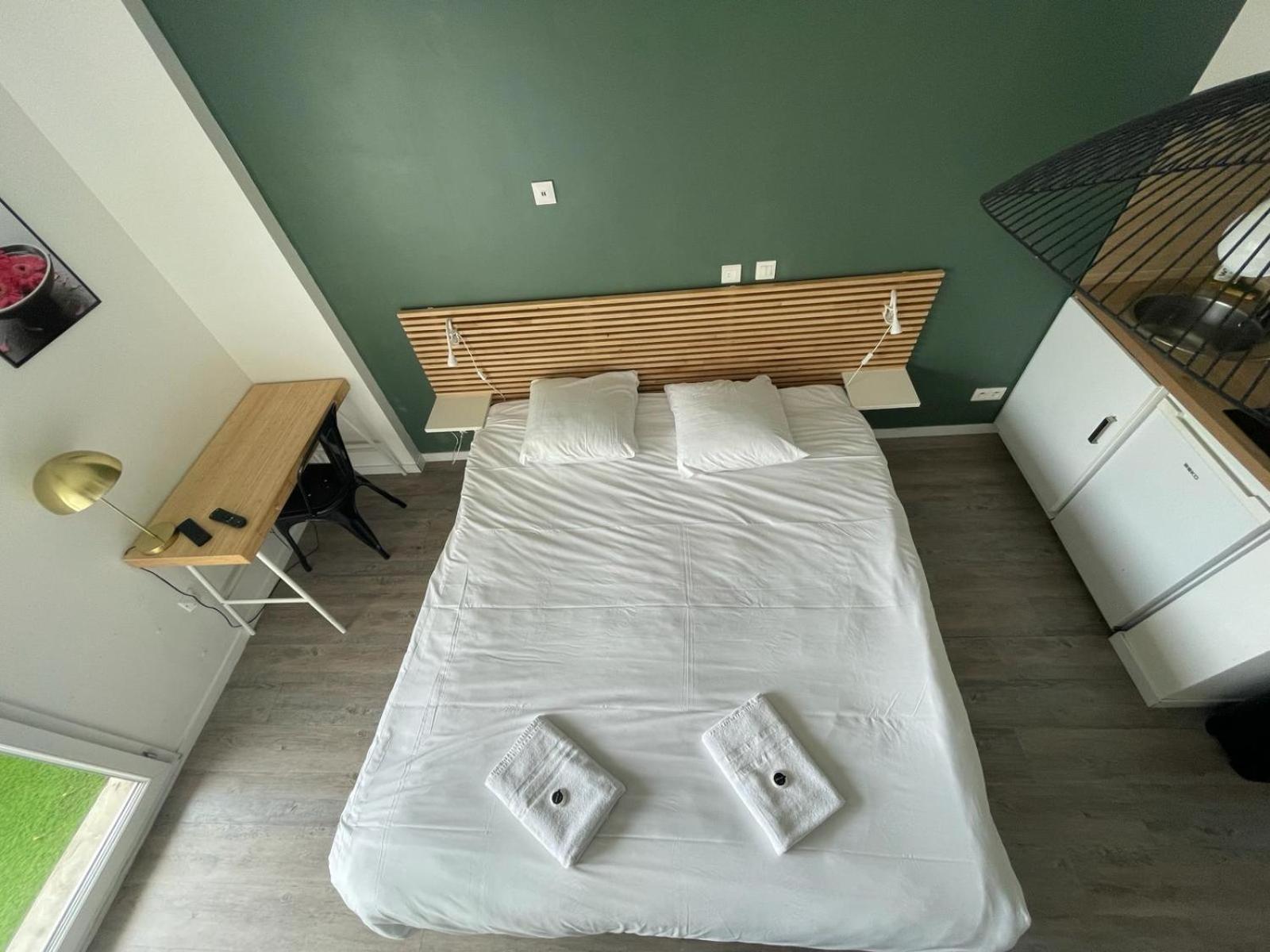 Bel Appartement Design Tout Confort Сенон Экстерьер фото